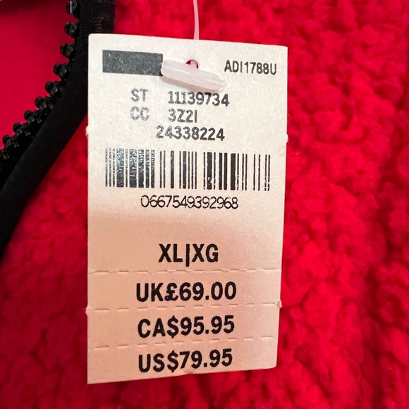 Victoria’s Secret PINK 1/4 zip XL Sherpa pullover - Red - Picture 4 of 10